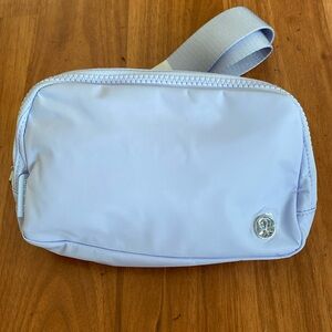 ❤️ Lululemon Extended Strap Everywhere Belt Bag EBB Pastel Blue NWT